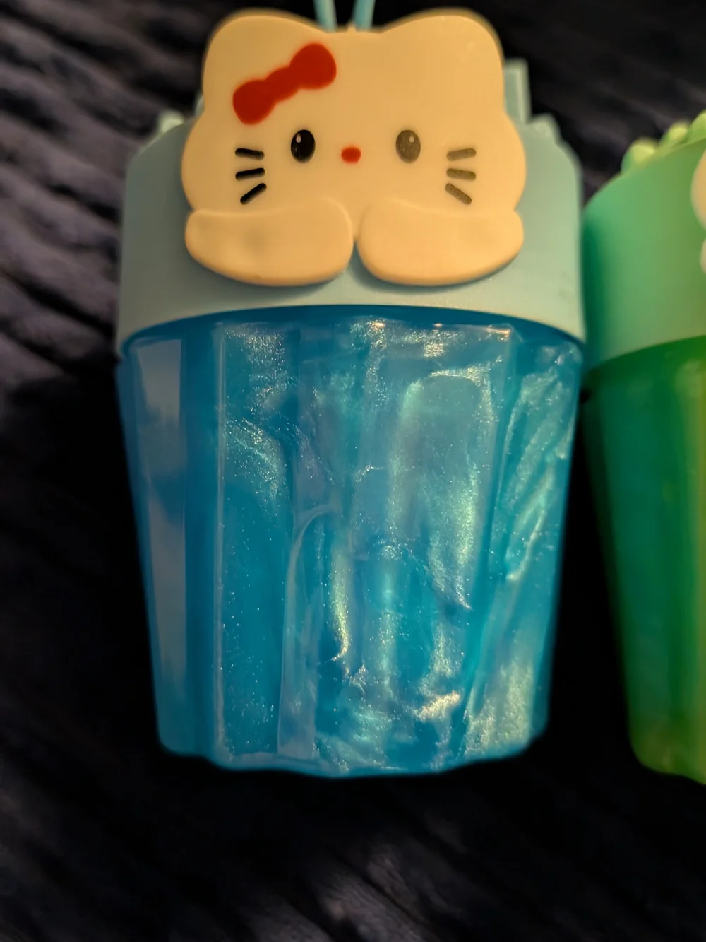 🦋 Pick 1 Hello Kitty Slime